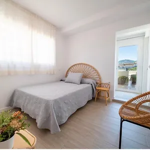 Appartement M A R I V E N T With Bathroom And Terrace 50 M2, Roses